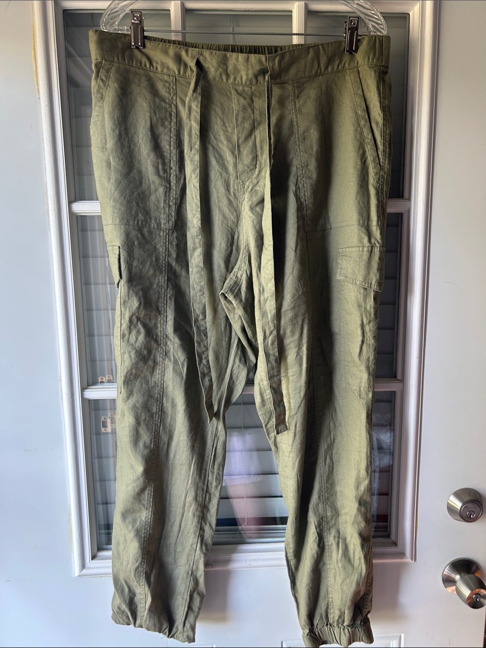 New York & Company Olive Cargo Jogger Pants